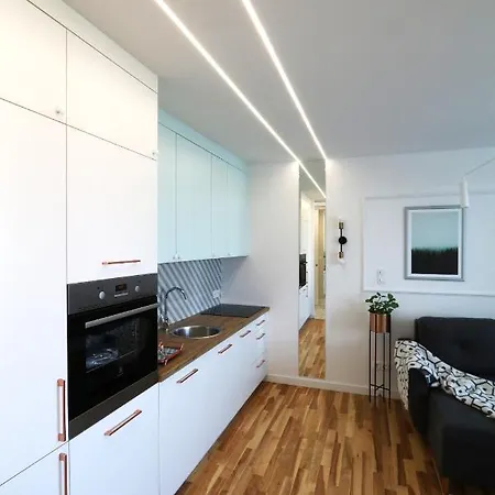 Ubytování v soukromí Romaszewskiego Zoliborz Bedroom Pokoj Metro Varšava