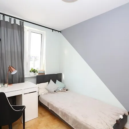 Romaszewskiego Zoliborz Bedroom Pokoj Metro *