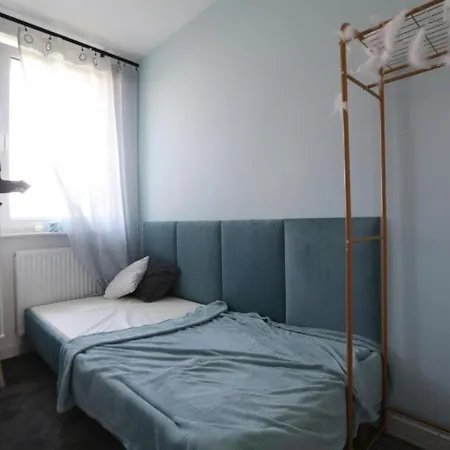 Romaszewskiego Zoliborz Bedroom Pokoj Metro *