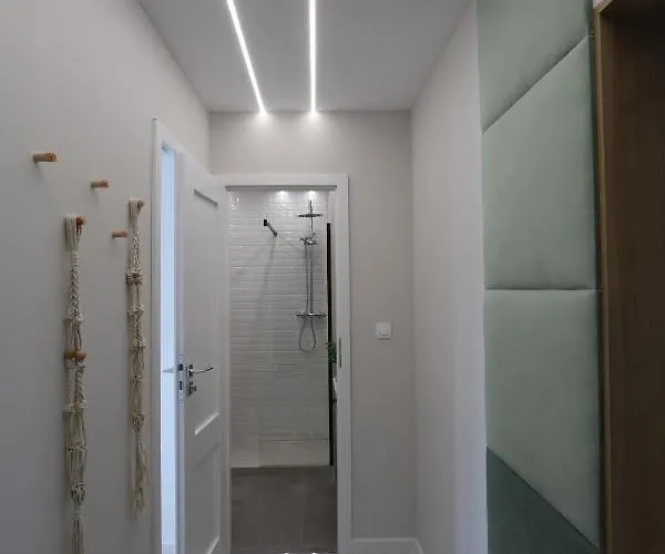 Romaszewskiego Zoliborz Bedroom Pokoj Metro Homestay *