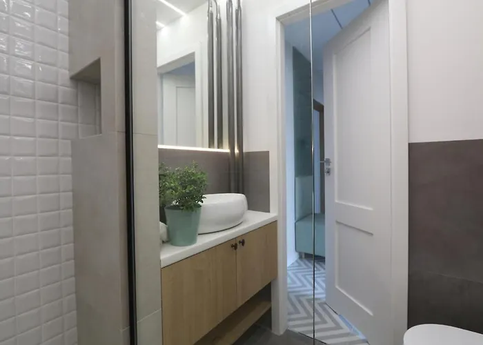 Romaszewskiego Zoliborz Bedroom Pokoj Metro *