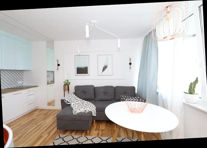 Homestay Romaszewskiego Zoliborz Bedroom Pokoj Metro Warsaw