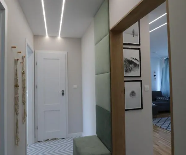 Romaszewskiego Zoliborz Bedroom Pokoj Metro Homestay szállás Varsó