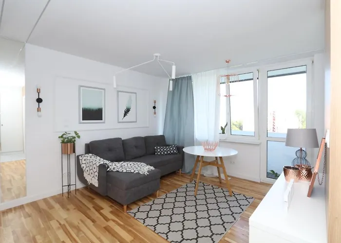 Romaszewskiego Zoliborz Bedroom Pokoj Metro *