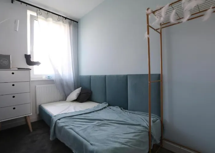 Romaszewskiego Zoliborz Bedroom Pokoj Metro *