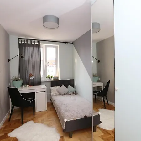 Romaszewskiego Zoliborz Bedroom Pokoj Metro